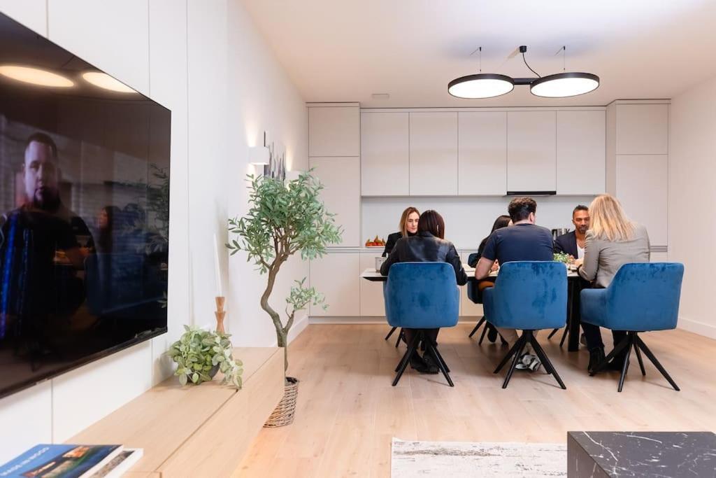 Henry's Appt With A Private 413 - Shared Kitchen Luxembourg